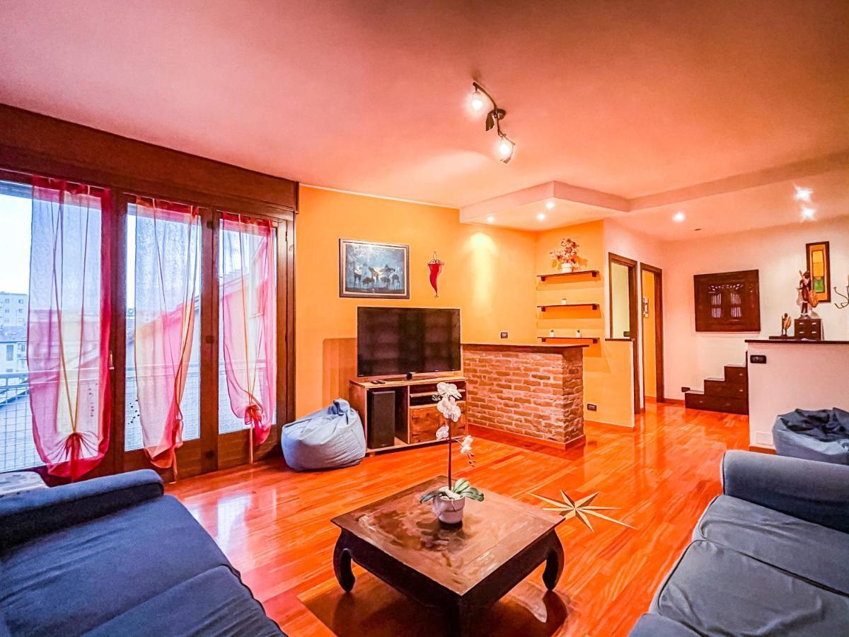 Myhouse Inn Racconigi - Affitti Brevi Italia 都灵 外观 照片